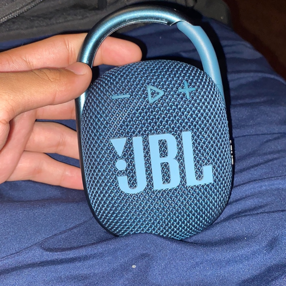 Bluetooth speaker